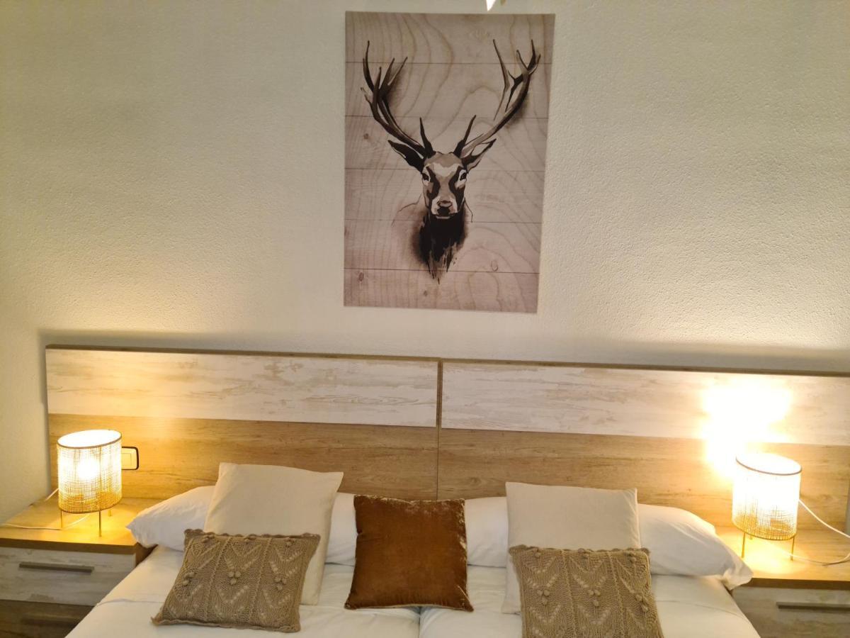 Espectacular Apartamento Reformado En Edificio Historico, Con Wifi Canfranc Exterior photo