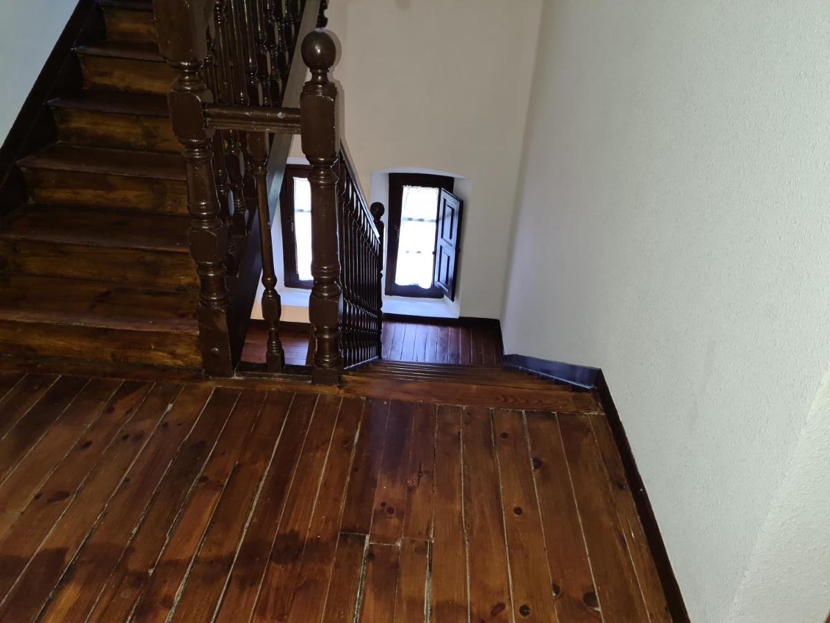 Espectacular Apartamento Reformado En Edificio Historico, Con Wifi Canfranc Exterior photo