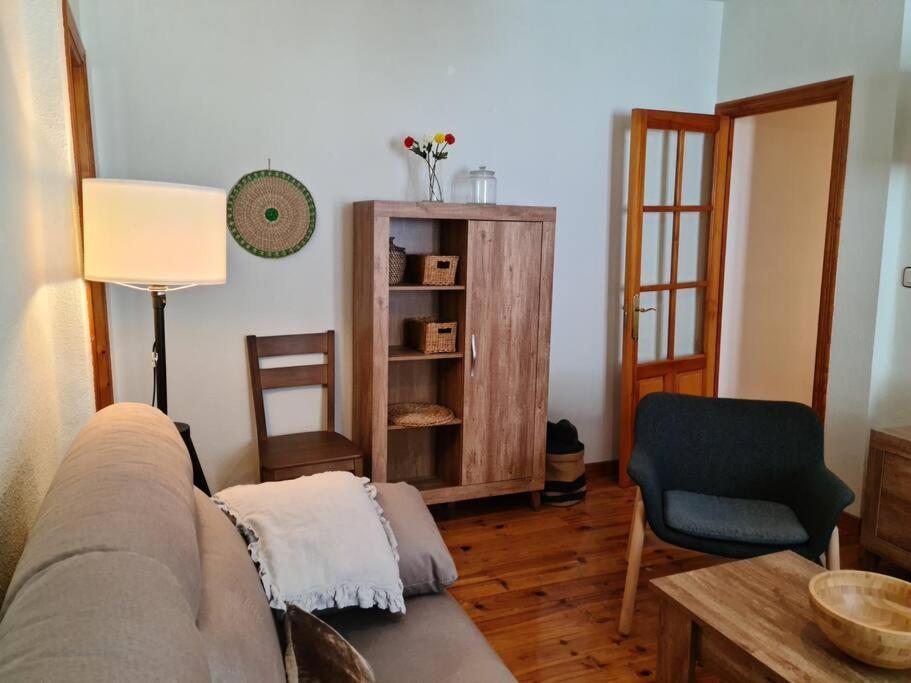 Espectacular Apartamento Reformado En Edificio Historico, Con Wifi Canfranc Exterior photo